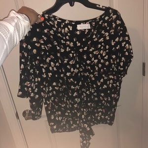 Patterned boutique top